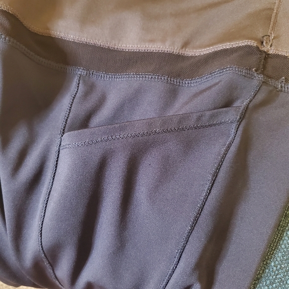 TANGERINE | Women's navy-blue capri athletic-wear leggings. - Picture 5 of 9